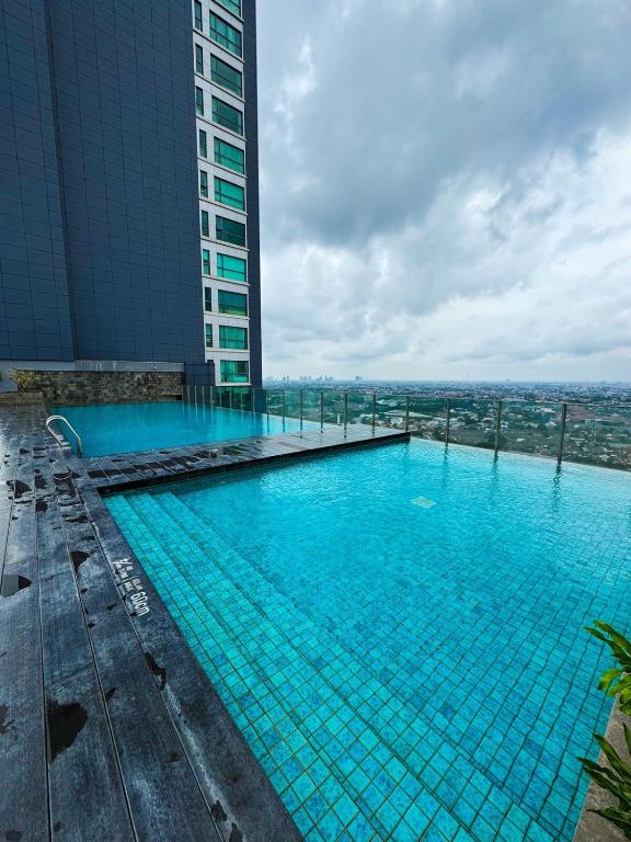 Bazén v ubytování Apt Embarcadero 2BR with Netflix & Pool by Damaresa nebo v jeho okolí