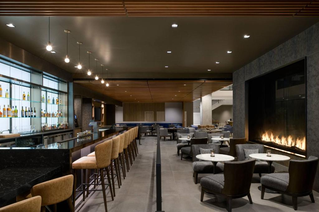 Posezení v ubytování Marriott Tacoma Downtown