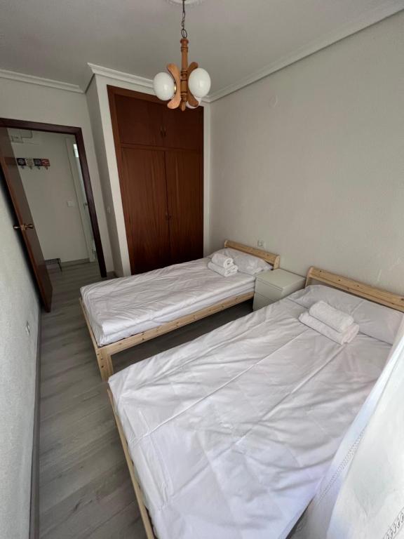 La Familia, Castellon - 1