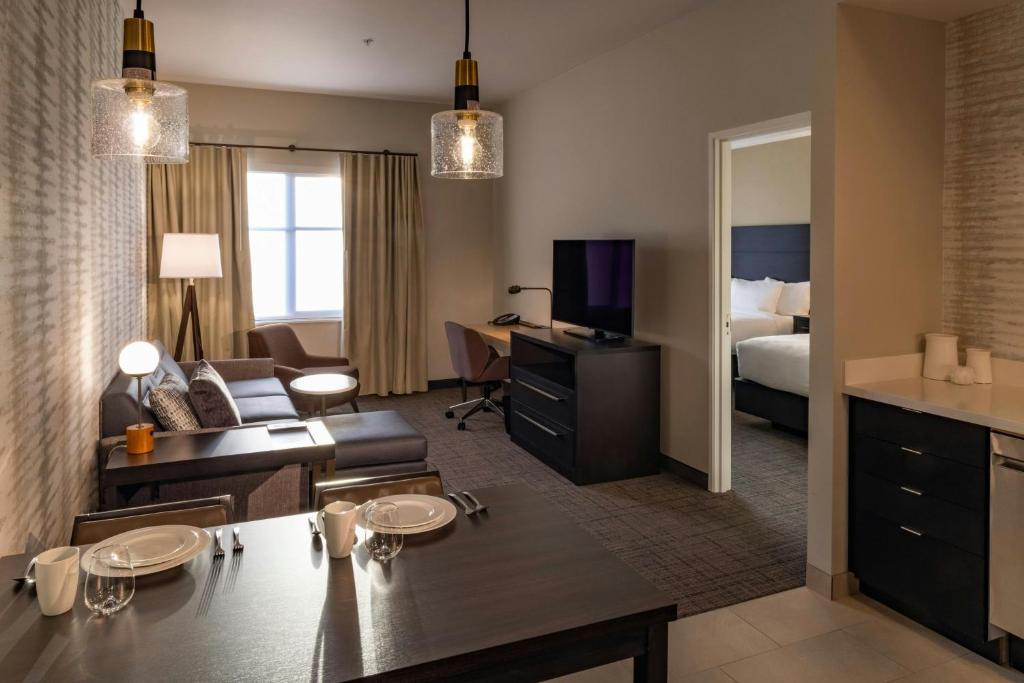 Kuchyň nebo kuchyňský kout v ubytování Residence Inn by Marriott Wenatchee