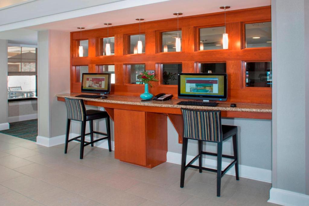 Kuchyň nebo kuchyňský kout v ubytování Residence Inn Dover