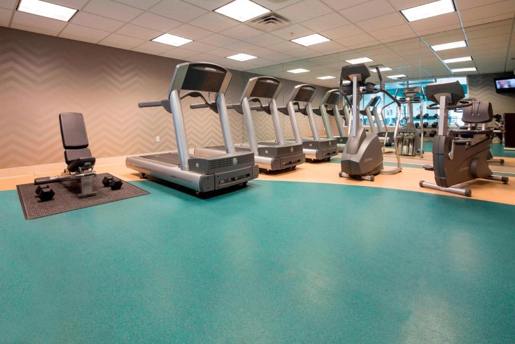 Fitness centrum a/nebo fitness zařízení v ubytování Residence Inn Dover