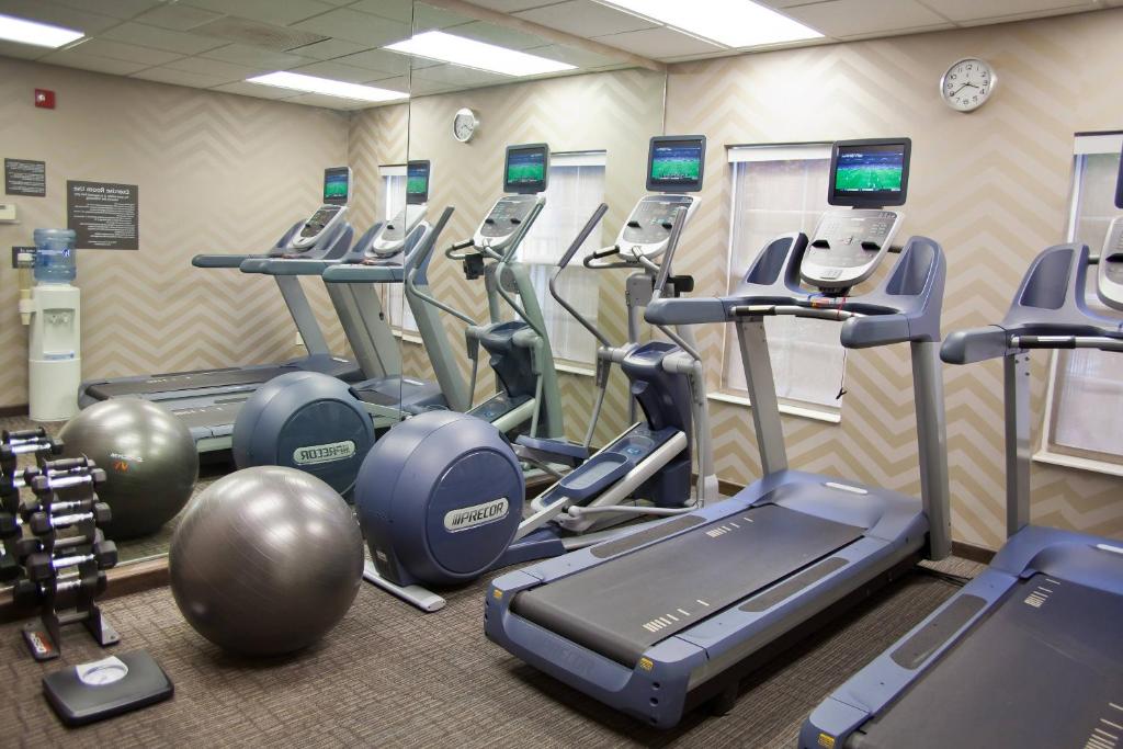 Fitness centrum a/nebo fitness zařízení v ubytování Residence Inn Eugene Springfield