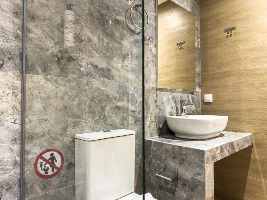 Brantouna Urban Vibes By ProLiving Hospitality - 17