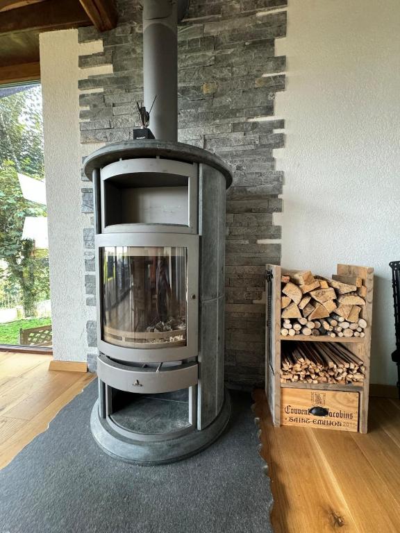 Foto sihtkohas Boncourt asuva majutusasutuse Chalet isolé avec jacuzzi et vue panoramique galeriist