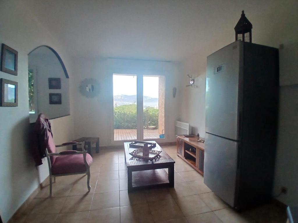 Photo de la galerie de l'établissement Tamaris, à La Seyne-sur-Mer