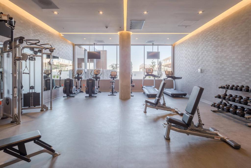 Fitness centrum a/nebo fitness zařízení v ubytování Courtyard by Marriott Chihuahua
