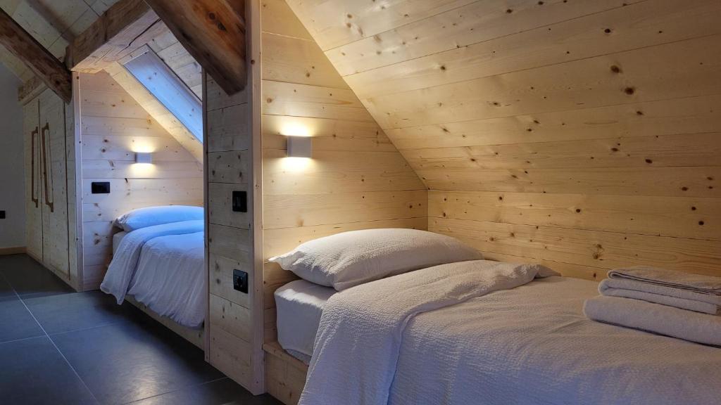 Postel nebo postele na pokoji v ubytování Manuel Guesthouse Ravascletto 2