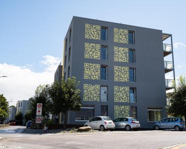 Budova, kde se aparthotel nachází