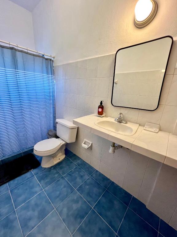 Ванна кімната в Hostal Patio Nómada