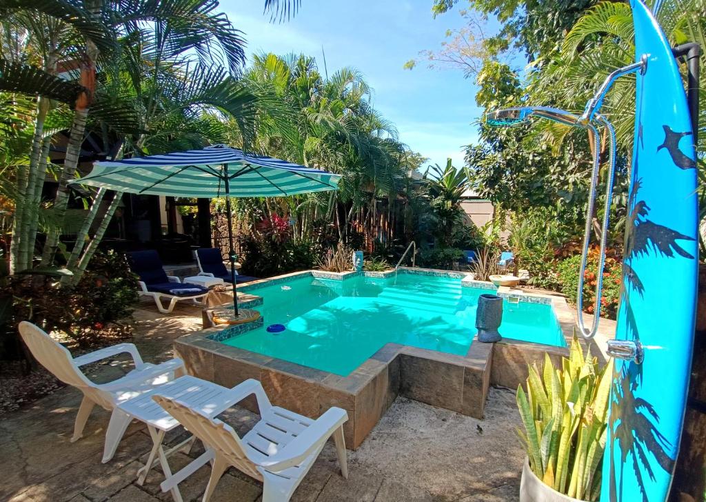 Bazén v ubytování Suite Paraiso Azul nebo v jeho okolí