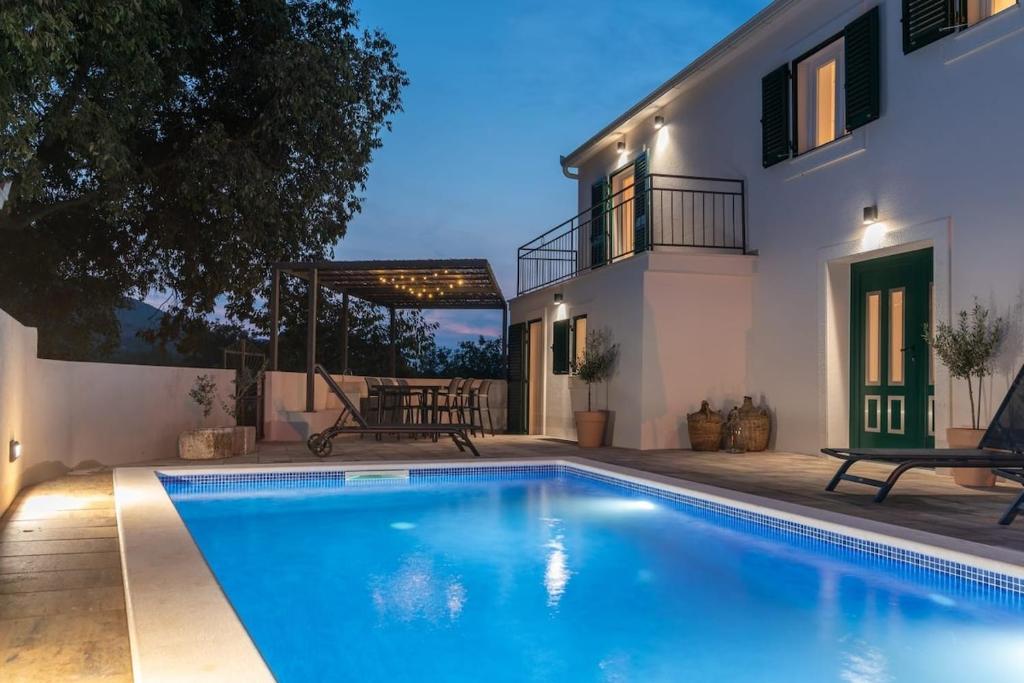 Kolam renang di atau dekat dengan Villa Celtis with heated pool