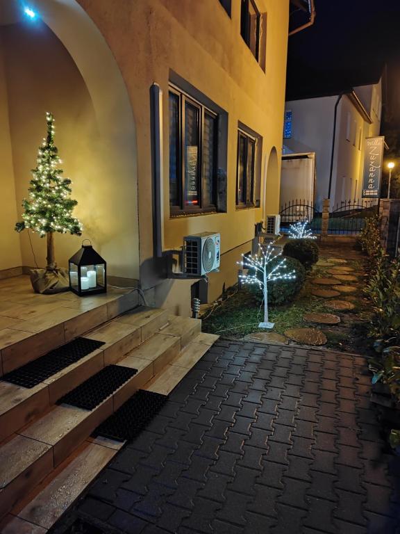 Willa Zuzanna, wcześniej Willa Italia - 2