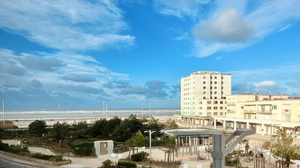 Nespecifikovaný výhled na moře nebo výhled na moře při pohledu z hotelu