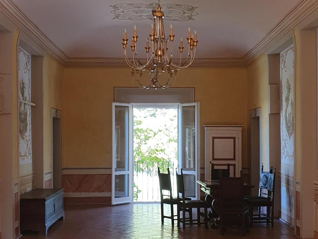 A seating area at Locanda Corte Roveri