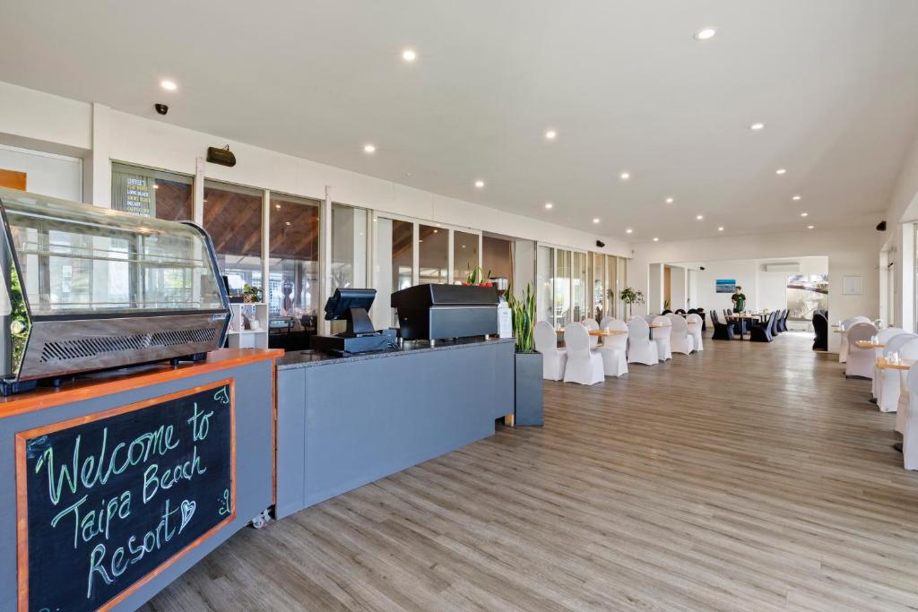 Restaurace v ubytování Taipa Beach Resort