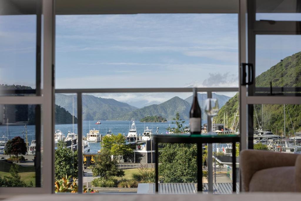 Edit Picton - Resim 20