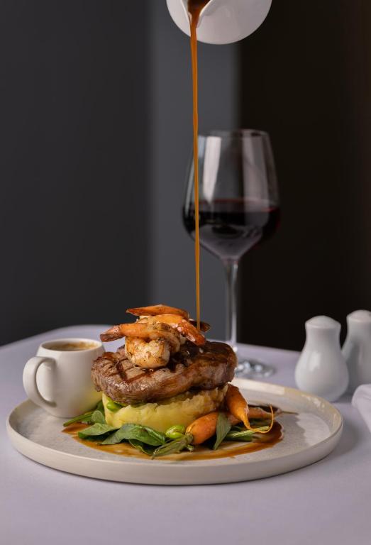 Edit Picton - Resim 7