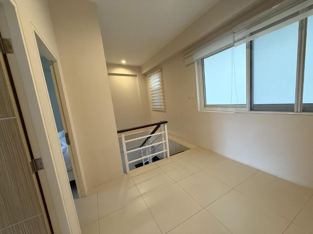 Fotografie z fotogalerie ubytování Pico De Loro Room Rate v destinaci Nasugbu