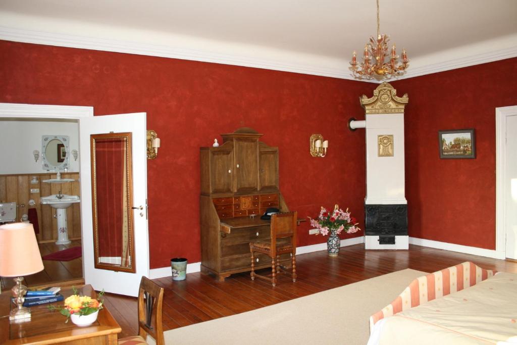 Postel nebo postele na pokoji v ubytování Herrenhaus Borghorst