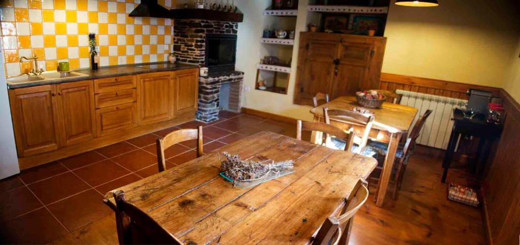 Kuchyňa alebo kuchynka v ubytovaní Casa Helipa