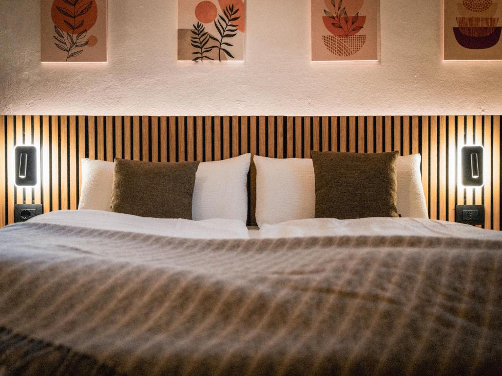 Posteľ alebo postele v izbe v ubytovaní Bergblick Apartment in Zentrumsnähe mit Garage
