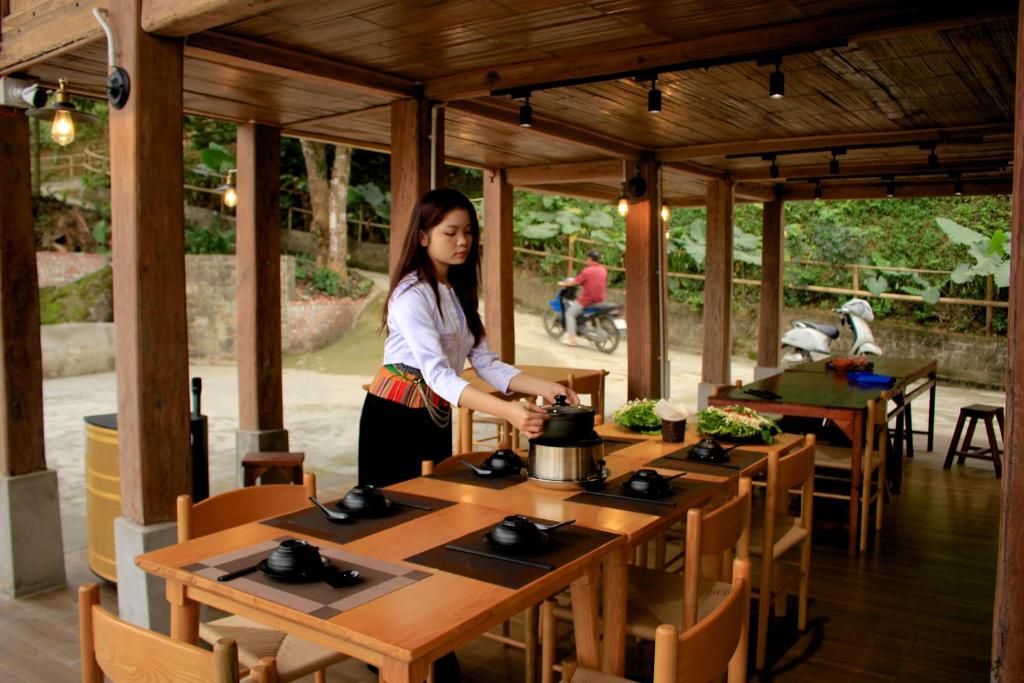 Hosté ubytování Gia Trang Heian Hoa Binh
