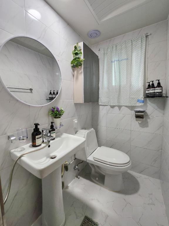 Sun Stay , Hongdae - Two-Bedroom Apartment