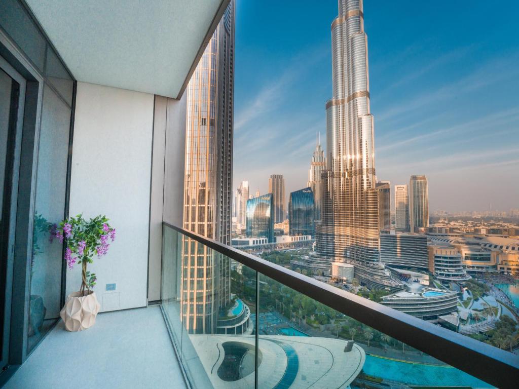 Nespecifikovaný výhled na destinaci Dubaj nebo výhled na město při pohledu z apartmánu