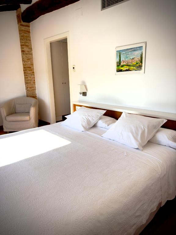 Clos Figueras - Quarto Duplo Ou Twin Com Casa De Banho