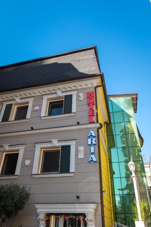 Budova, kde se hotel nachází