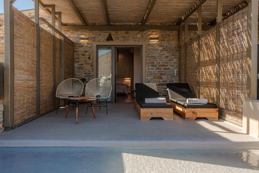 Amal Kythnos Suites - 带私人游泳池的套房