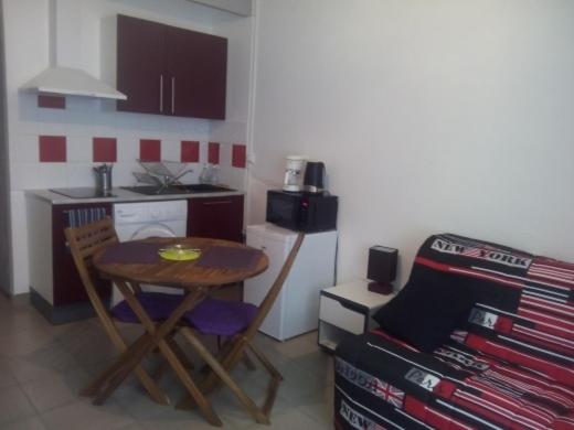 Η κουζίνα ή μικρή κουζίνα στο Studio 1