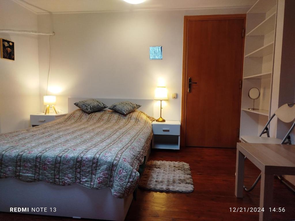 Postel nebo postele na pokoji v ubytování Central Victoriei Guesthouse