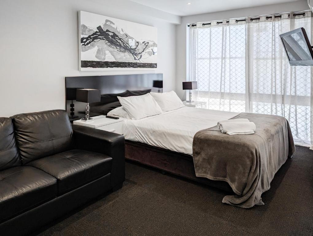 Apartments on Chapman - Resim 18