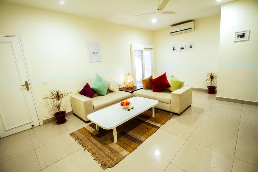 Posezení v ubytování Anara Service Apartments - Greater Kailash Part II
