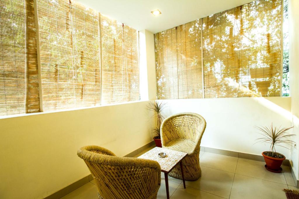 Posezení v ubytování Anara Service Apartments - Greater Kailash Part II