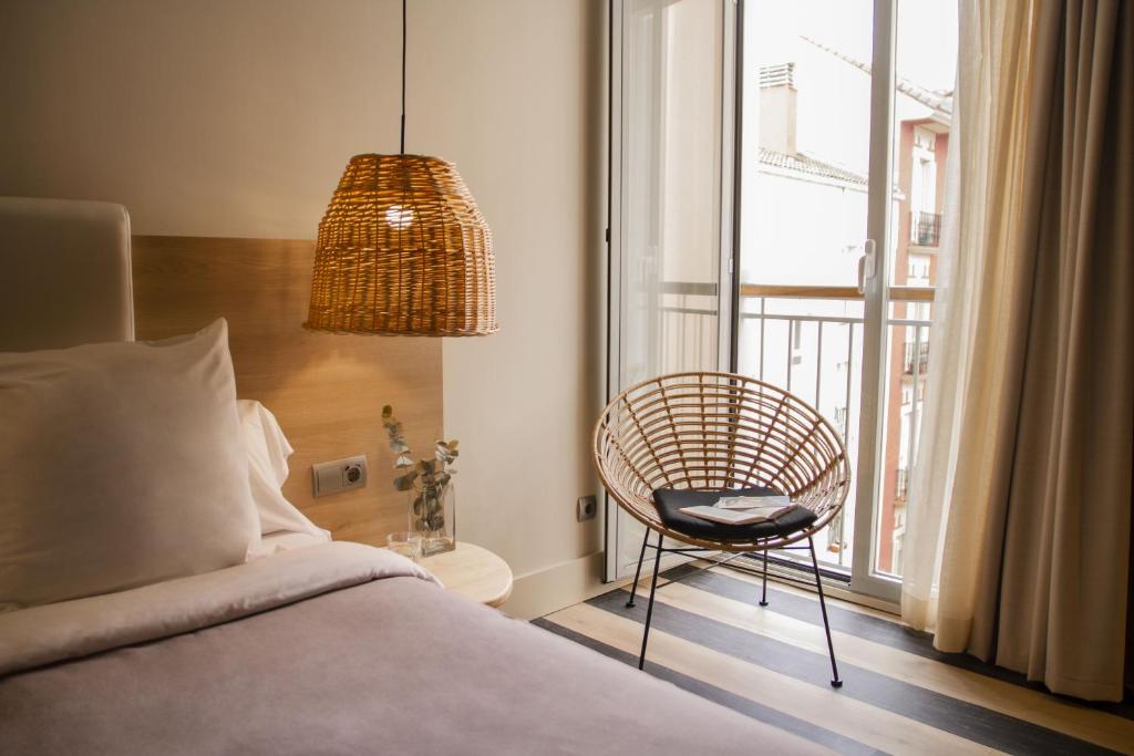 room Select Bilbao - Resim 8