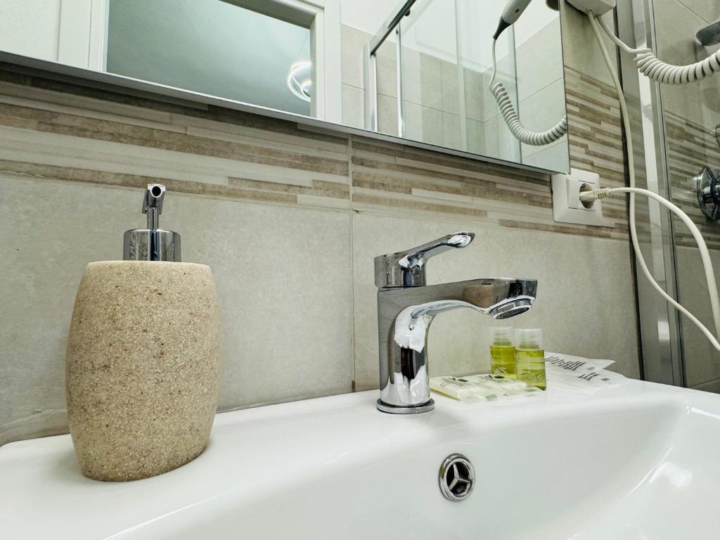 A bathroom at Villa Matilde