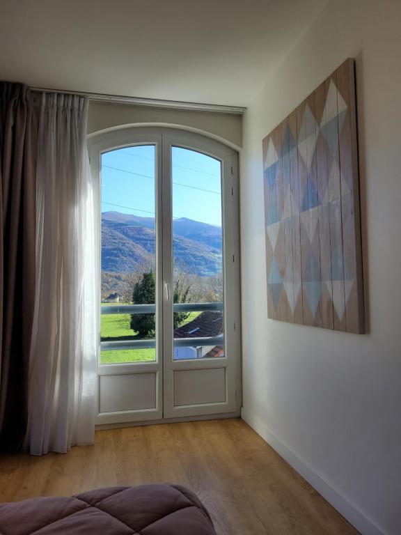 Nespecifikovaný výhled na hory nebo výhled na hory při pohledu z apartmánu