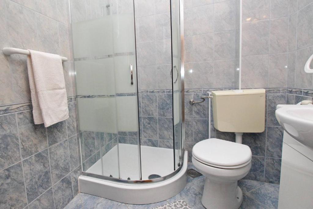Kúpeľňa v ubytovaní Apartments Aquarium Dorcic