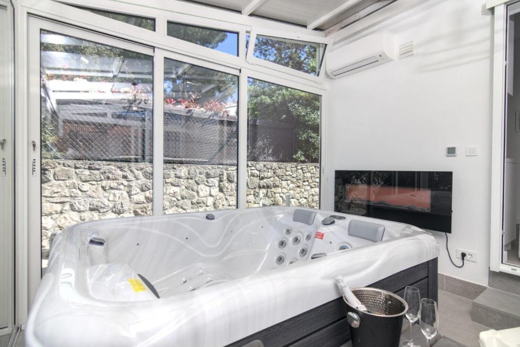 Un lugar para sentarse en House Jadranka