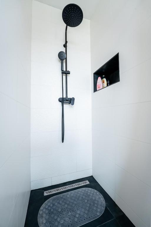 TV a/nebo společenská místnost v ubytování Studio Apartman Smiley