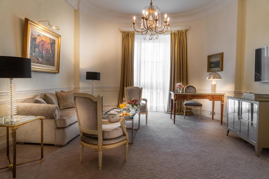 Superior Suite
