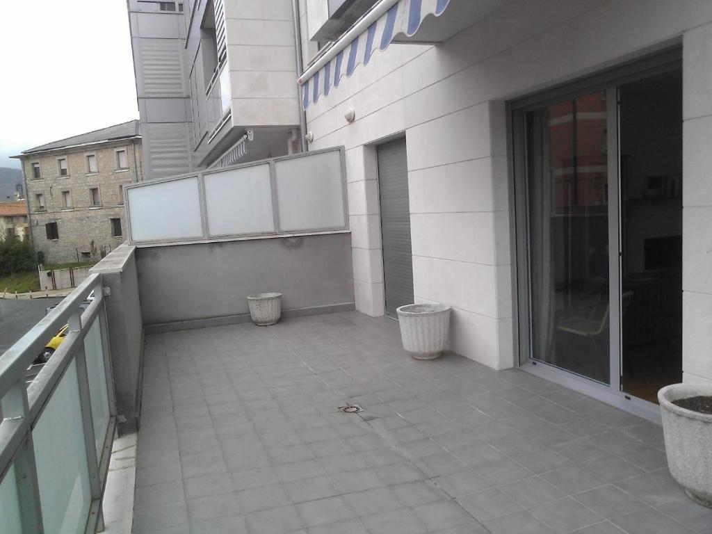 Un balcón o terraza de Apartamento Rural Arluzepe