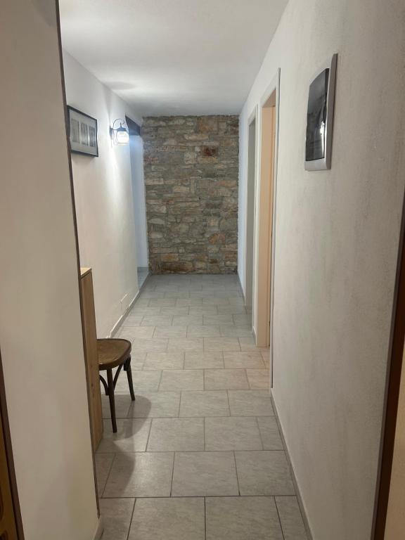 Telewizja i/lub zestaw kina domowego w obiekcie APP GAŠI