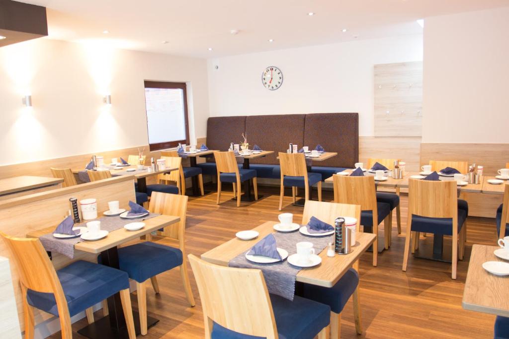 Restaurace v ubytování Gästehaus Janßen