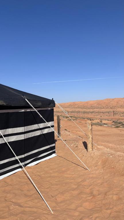 Příroda nedaleko luxury tent