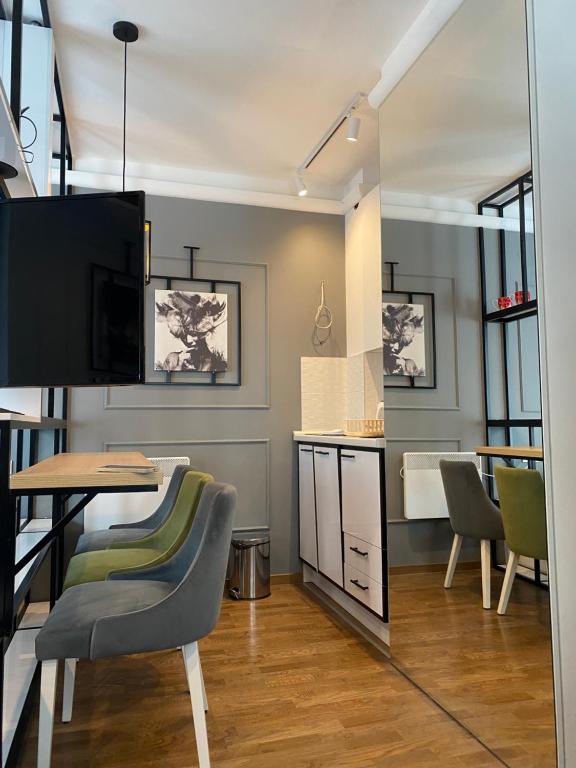 Μια τηλεόραση ή/και κέντρο ψυχαγωγίας στο Apartman Milic