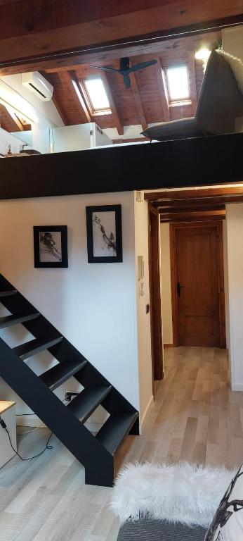 Fotografie z fotogalerie ubytování Lo Attic v destinaci Sort